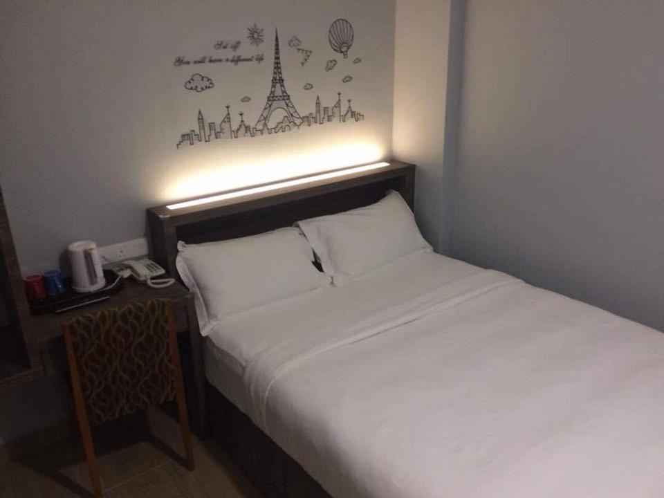 Sunlight Hotel Kulai Exterior photo